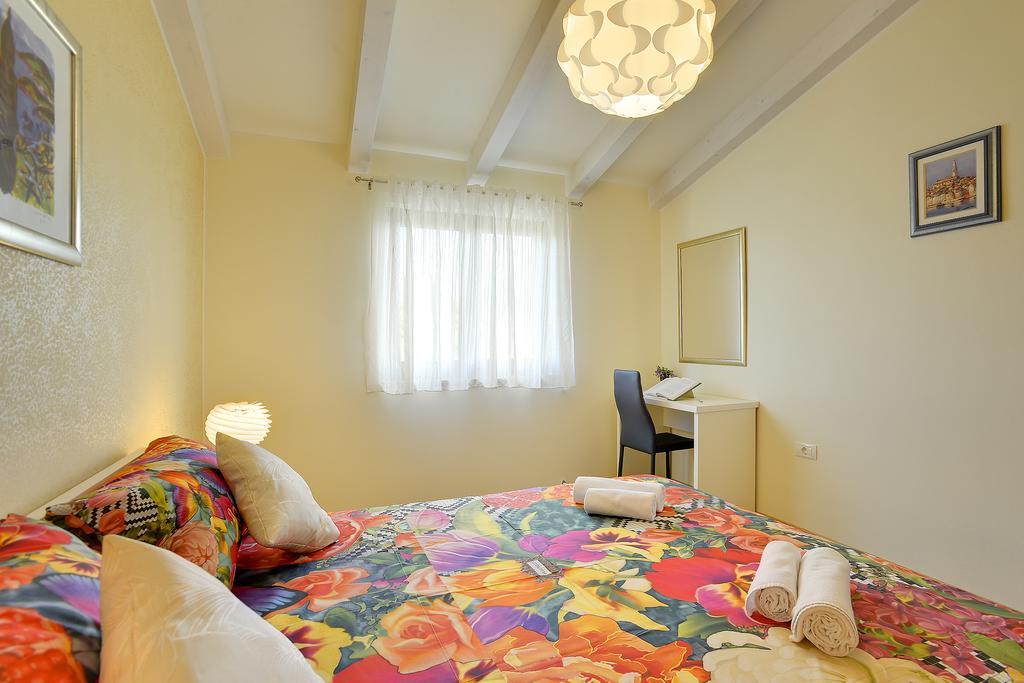 רוביני Apartment Rita 1 מראה חיצוני תמונה