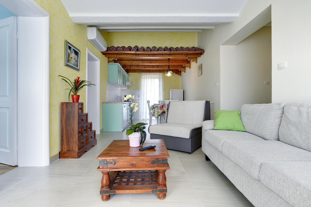 רוביני Apartment Rita 1 מראה חיצוני תמונה